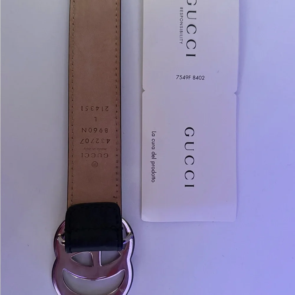 Gucci Children’s Black Leather Belt – Silver GG Logo (Size L)